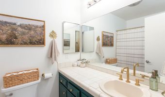 28628 Mountain Meadow Rd, Escondido, CA 92026