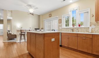 1026 GLENDEVON Dr, Ambler, PA 19002