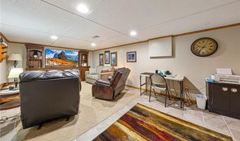 302 W Douglas St, Arlington, MN 55307