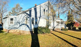 421 Prospect Ave, Alma, MI 48801