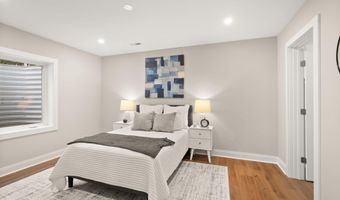 5709 5TH St S, Arlington, VA 22204