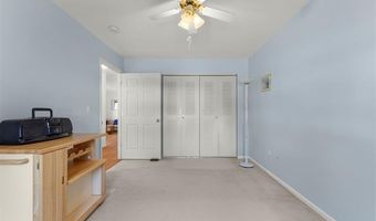 10037 Allen Pointe Dr, Allen Park, MI 48101