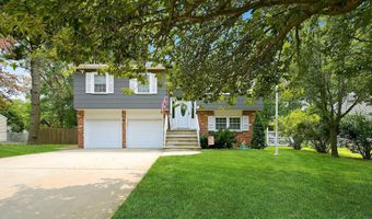 64 Woodland Rd, Bayville, NJ 08721