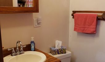 163 N Washington St, Alderson, WV 24910