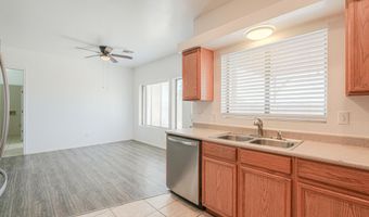 15220 S PADRES Rd, Arizona City, AZ 85123