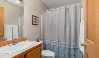 4078 Wildwood Dr, Allegan, MI 49010