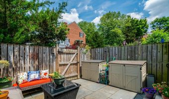 4220 32ND St S, Arlington, VA 22206