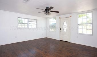 224 E WILLOW CREEK Dr, Amarillo, TX 79108