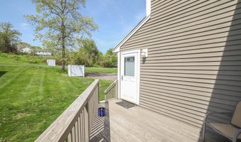53 Brushy Plain Rd APT 5A, Branford, CT 06405