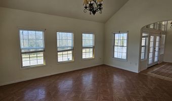 326 Strangi Ave, Biloxi, MS 39530