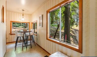 33744 Meeker Hill Rd NE, Albany, OR 97322