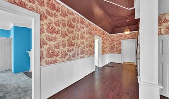 700 N Main St, Abbeville, SC 29620