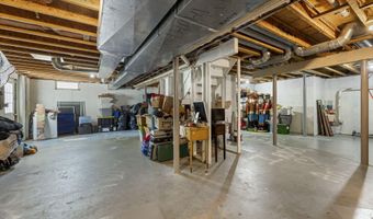 39 Brittany Dr, Bayville, NJ 08721