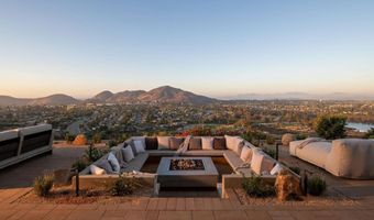 5917 Overlake Ave, San Diego, CA 92120