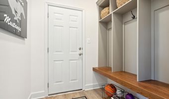 23 LILLICH Dr 2, Abbottstown, PA 17301
