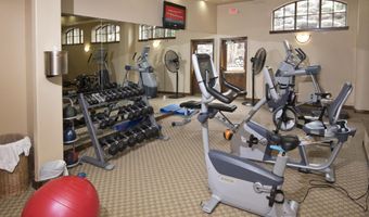 210 Offerson Rd R-214/32, Beaver Creek, CO 81620