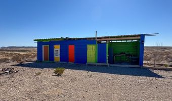 400 N Smiling Dog Trl, Terlingua, TX 79830