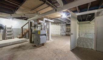 2 James St, Attleboro, MA 02703