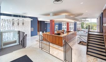 4600 DUKE St 413, Alexandria, VA 22304