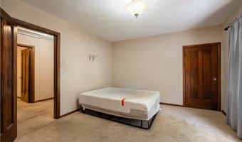 151 Overlook Dr, Alliance, OH 44601