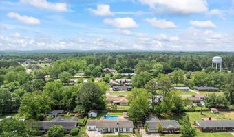 413 Peach Ave, Albertville, AL 35950