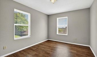 221 Allen St, Alton, IL 62002