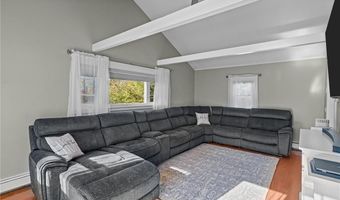 12 Dulles St, Cumberland, RI 02864