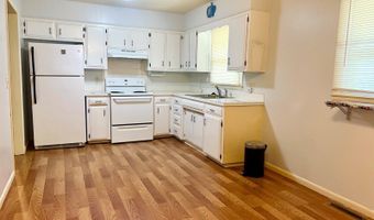 923 Rosemary St, Aurora, MO 65605