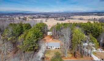 3105 Horseshoe Rd, Appomattox, VA 24522