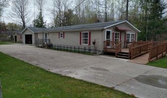 1089 Birch Rd, Alpena, MI 49707