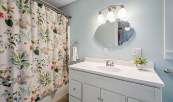 3352 Watertower Rd, Berkshire, VT 05450