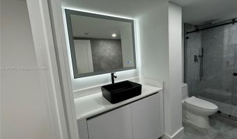 18031 Biscayne Blvd 1402, Aventura, FL 33160