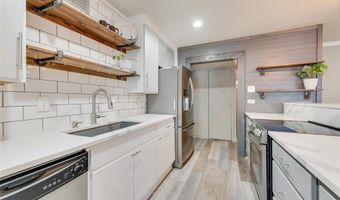 557 Windsor Dr, Allen, TX 75002