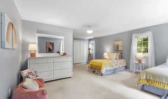 62 Waite Rd, Boxborough, MA 01719