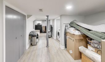 4609 HILLSIDE Rd SE, Washington, DC 20019