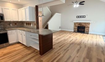 9327 Polaris Green Dr, Columbus, OH 43240