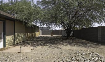 10065 W LEANDER Dr, Arizona City, AZ 85123
