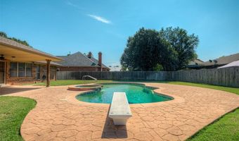 7104 NW 32nd St, Bethany, OK 73008