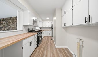 418 S Scott St, Adrian, MI 49221