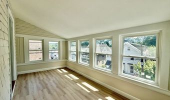 21 Upcrest Rd SF, Boston, MA 02135