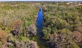 13401 PALM Dr, Astatula, FL 34705