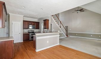 100 Cross Pointe Ln, Aberdeen, NC 28315