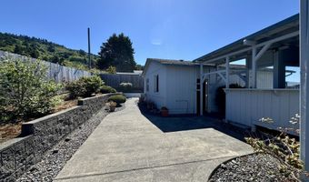 98609 CAMELLIA Dr, Brookings, OR 97415