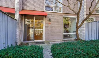 5005 BATTERY Ln #1, Bethesda, MD 20814