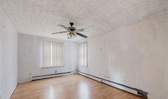 58 Manning St, North Providence, RI 02911