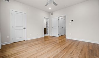 818 S GREENBRIER St, Arlington, VA 22204