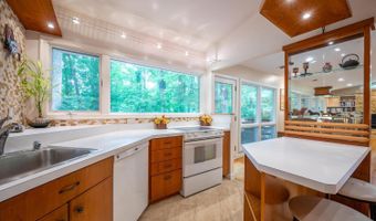 8313 STILL SPRING Ct, Bethesda, MD 20817