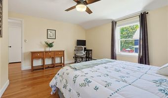 100 Hope St, East Providence, RI 02916