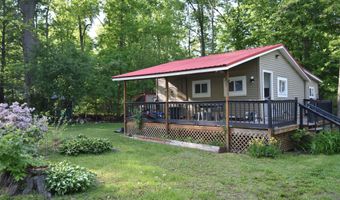 36 Island Dr, Bridport, VT 05734