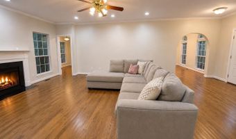 204 HAZEL CREEK Trl, Anniston, AL 36207